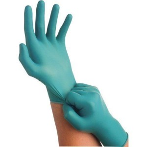 Black nitrile gloves (box of 60)