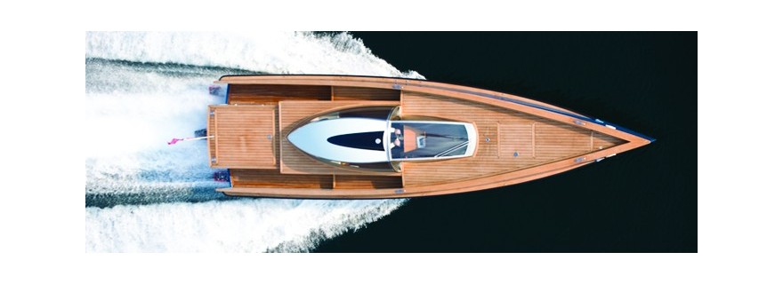 Stratification et collage des bois SR 8450 pour construction navale