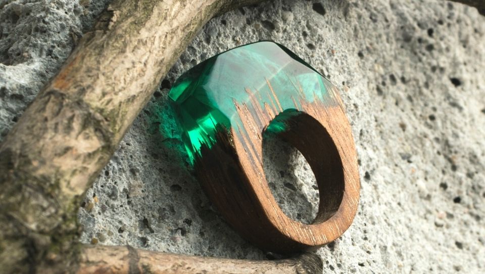 Bijoux en résine époxy : pourquoi plaisent-ils autant ?  Boutique résine époxy