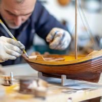 Techniques de base pour appliquer la résine époxy sur une maquette Boutique résine époxy